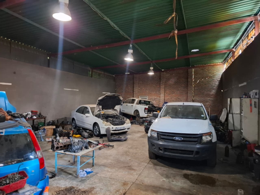 Commercial Property for Sale in Bayswater Free State